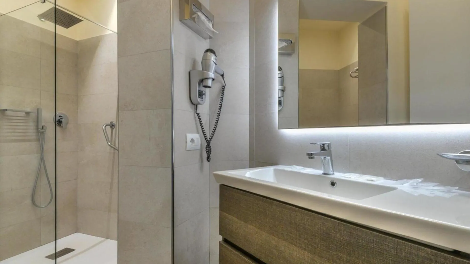 Apartment On Elba In Residence With Private Beach 阿祖罗港 0*,