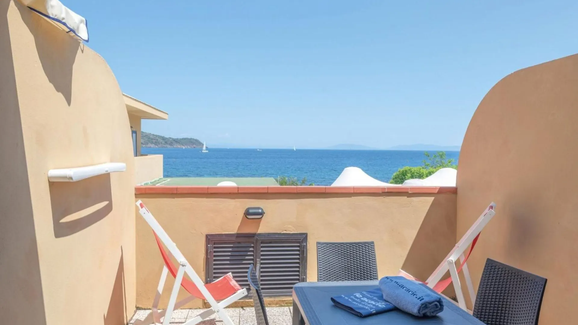Apartment On Elba In Residence With Private Beach 阿祖罗港 意大利